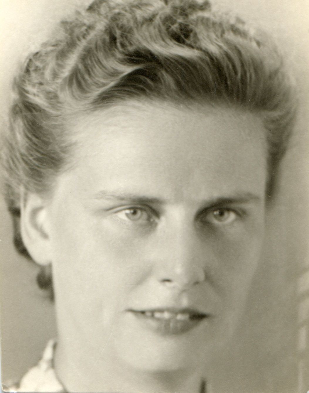Klik voor foto in apart venster adriana_catharina_maria__adri__heeres__3_.jpg
