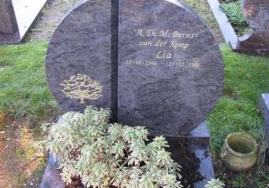 Klik voor foto in apart venster graffoto_aleida_theresia_maria_van_der_kemp.jpg