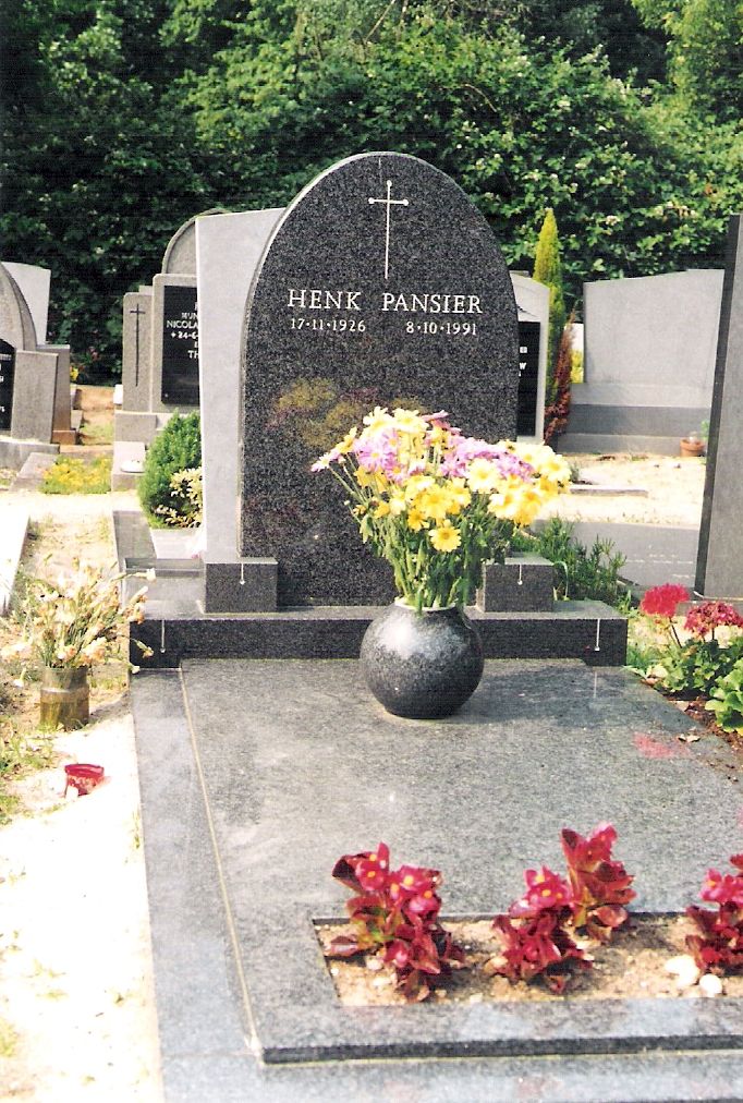 Klik voor foto in apart venster graffoto_heinrich_gerardus_antonius__henk__pansier.jpg