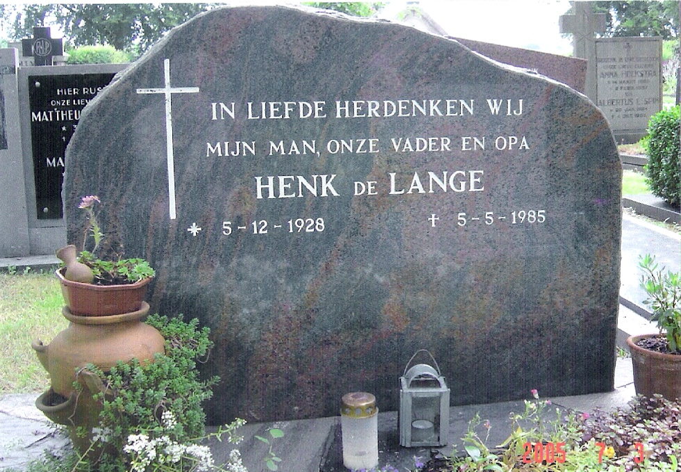 Klik voor foto in apart venster graffoto_henk_de_lange.jpg