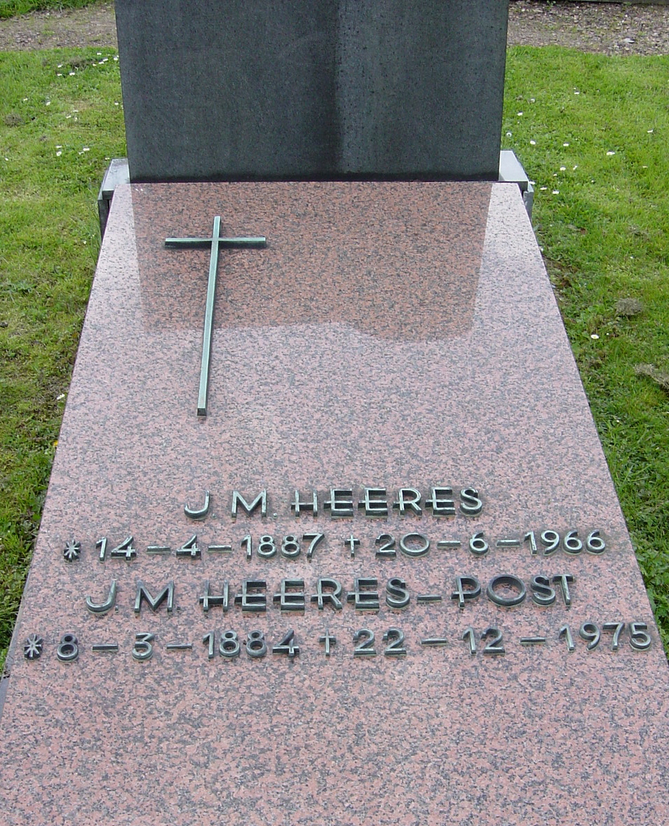 Klik voor foto in apart venster graffoto_jan_martinus_heeres_en_josephina_maria_post.jpg
