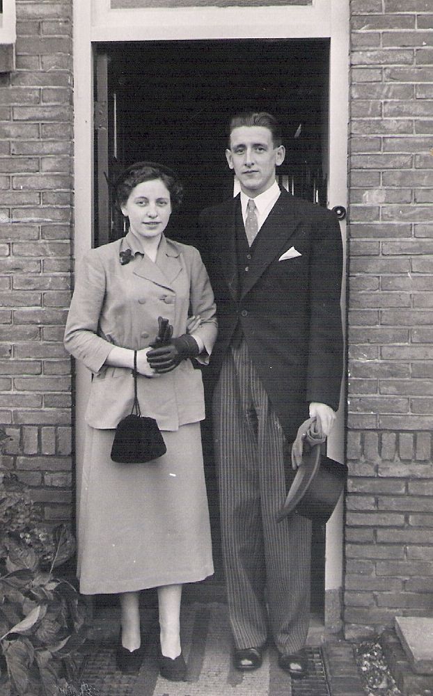 Klik voor foto in apart venster henk_pansier_en_riny_roelofsma__25_10_1952_.jpg