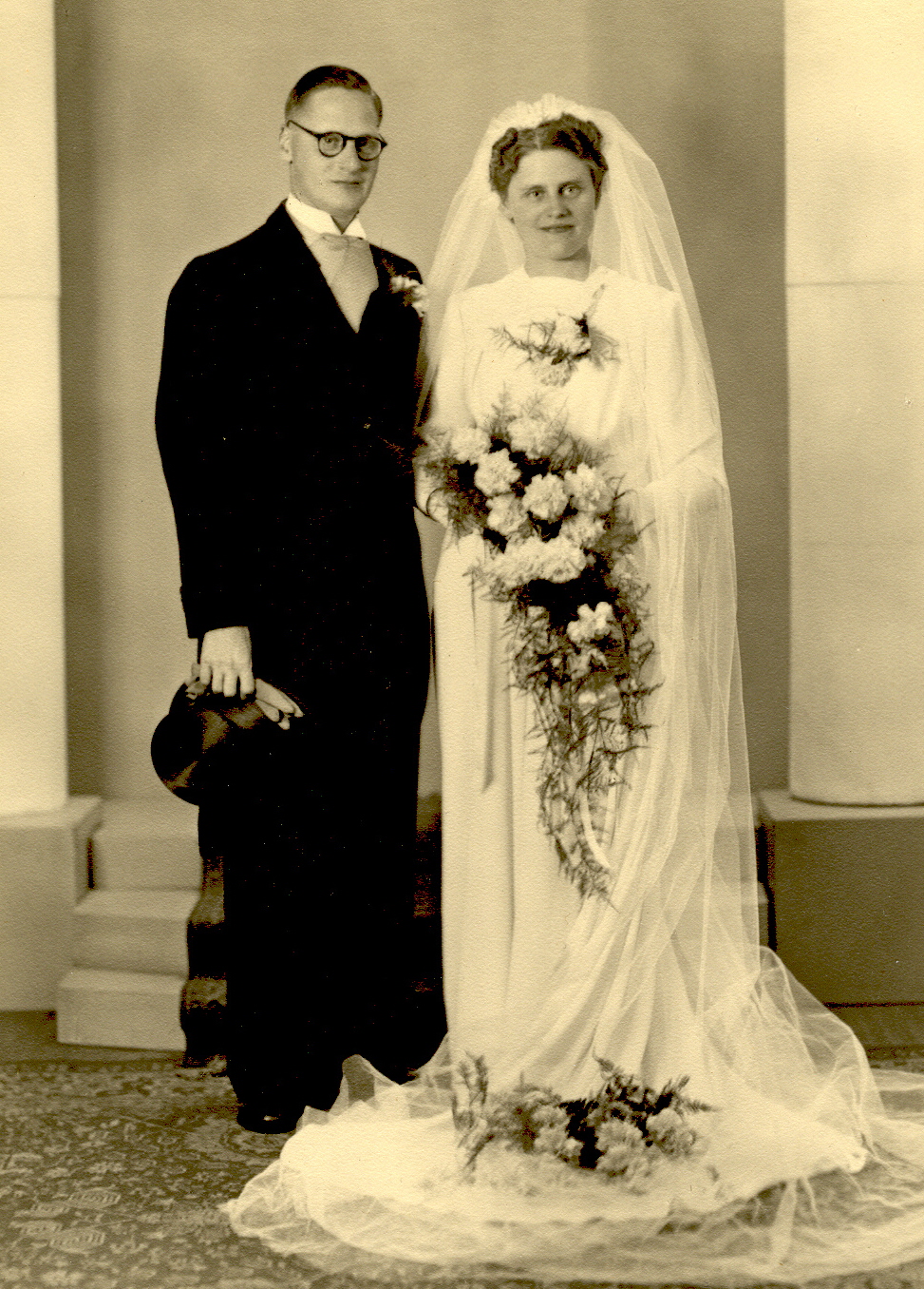 Klik voor foto in apart venster trouwfoto_hendrikus_maria_robijns_en_elisabeth_francisca_cornelia_heeres.jpg