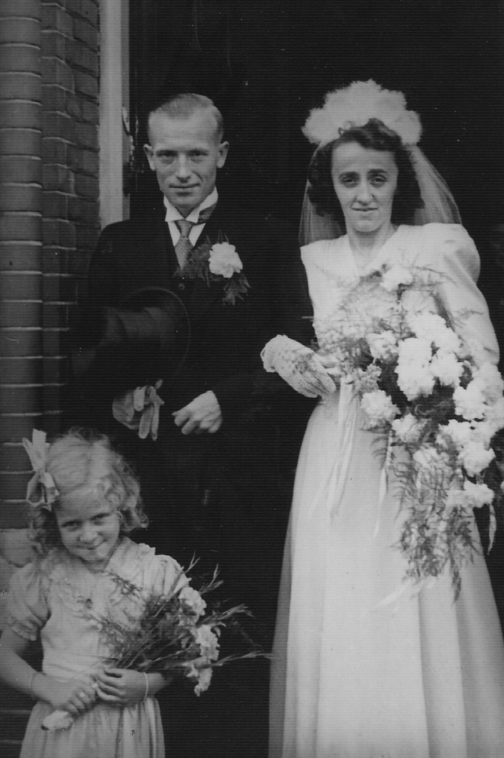 Klik voor foto in apart venster trouwfoto_petrus_hendrikus_verheijden_en_elisabeth_margaretha_to.jpg
