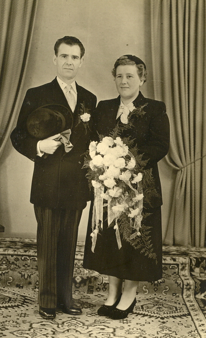 Klik voor foto in apart venster trouwfoto_theodorus_johannes_hermsen_en_christina_geertruida_van_der_kemp.jpg